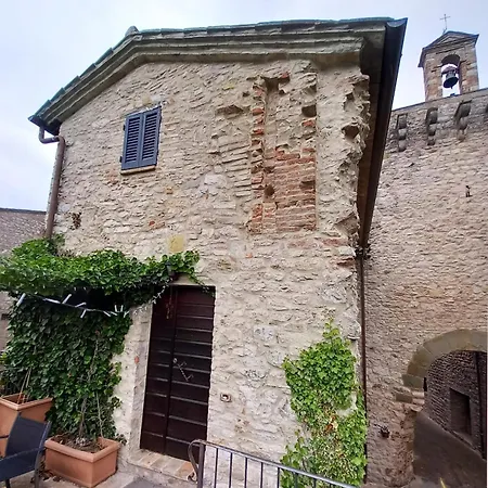 Casa Intera Con Giardino *