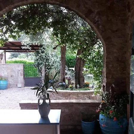Casa Intera Con Giardino * Mantignana